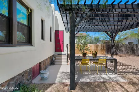 Exterior - 705 E Mabel St, Tucson, AZ 85719 photo 3 of 9