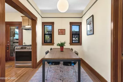 Dining - 705 E Mabel St, Tucson, AZ 85719 photo 1 of 2