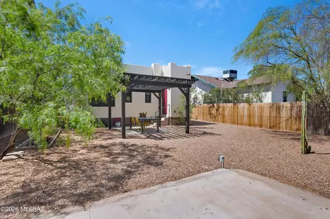 Exterior - 705 E Mabel St, Tucson, AZ 85719 photo 7 of 9