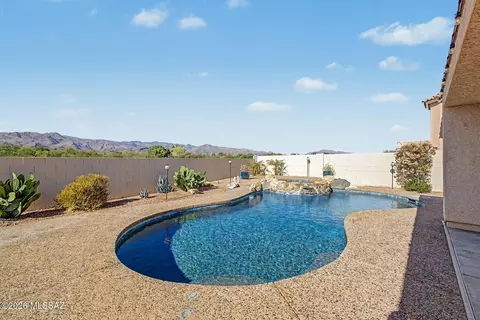Exterior - 7369 E Riverbank Loop, Tucson, AZ 85715 photo 6 of 9