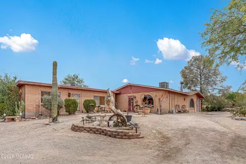 805 S Avenida Los Reyes, Tucson, AZ 85748