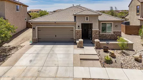 5838 S Clonmellon Ave, Tucson, AZ 85747