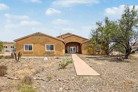 8610 N Pomona Ave, Tucson, AZ 85704