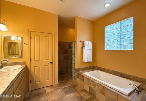 Bath - 9895 E Forest Grv, Tucson, AZ 85749 photo 2 of 4
