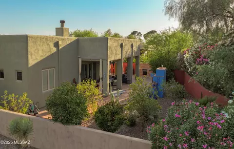 Exterior - 9895 E Forest Grv, Tucson, AZ 85749 photo 3 of 8