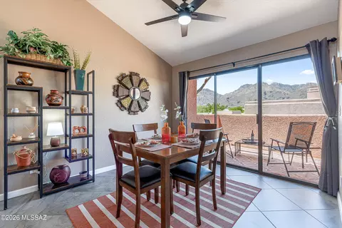 5051 N Sabino Canyon Rd #2111, Tucson, AZ 85750
