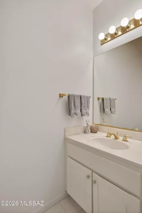 Bath - 64640 E Drifter Dr, Tucson, AZ 85739 photo 1 of 5