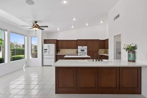 Kitchen - 64640 E Drifter Dr, Tucson, AZ 85739 photo 6 of 6