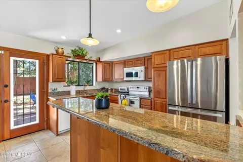 Kitchen - 7052 E Baker St, Tucson, AZ 85710 photo 2 of 3