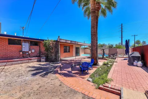 Exterior - 7052 E Baker St, Tucson, AZ 85710 photo 8 of 16