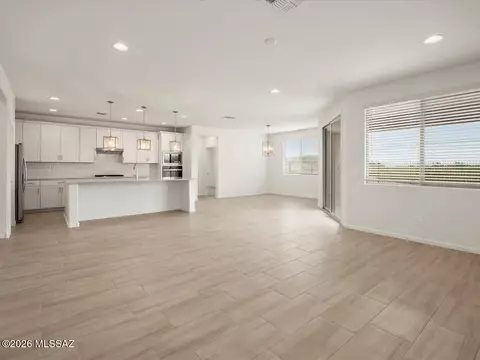 13286 E Reg Morrison Way, Tucson, AZ 85747