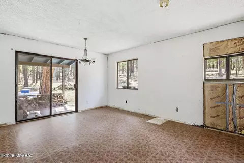 Dining - 6 County Road 2148, Alpine, AZ 85920 photo 1 of 1