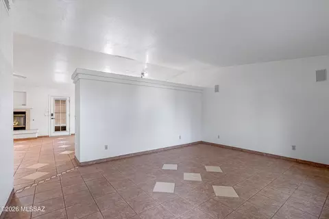 Living - 7983 S Teaberry Ave, Tucson, AZ 85747 photo 3 of 6
