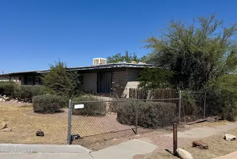 4600 S Goldenrod Dr, Tucson, AZ 85730