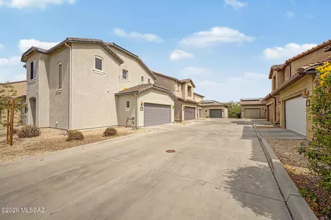 Exterior - 10533 E Native Rose Trl, Tucson, AZ 85747 photo 5 of 6