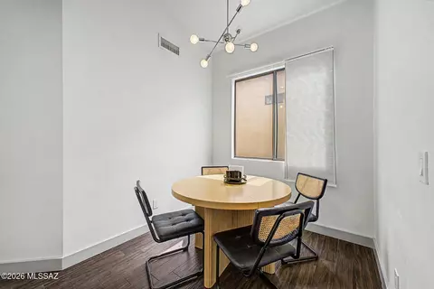 Dining - 10007 E Via Del Fandango, Tucson, AZ 85747 photo 2 of 2
