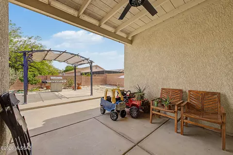 Exterior - 10007 E Via Del Fandango, Tucson, AZ 85747 photo 3 of 7
