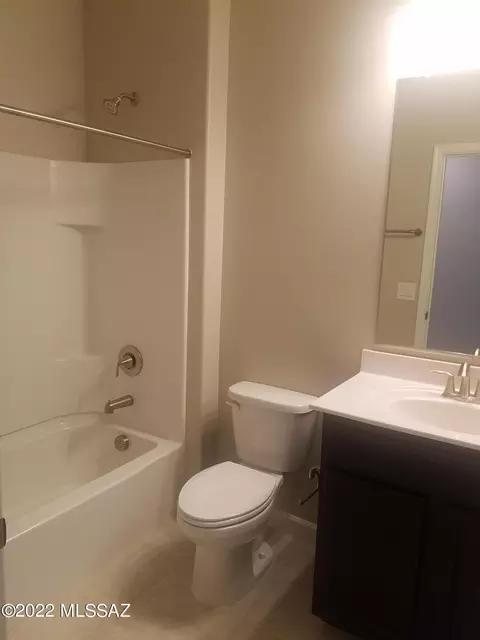 Bath - 12188 E Domnitch Dr, Vail, AZ 85641 photo 4 of 4