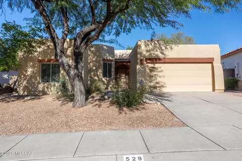 529 E Wagon Bluff Dr, Tucson, AZ 85704