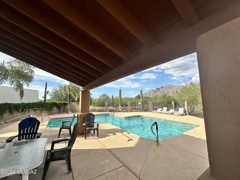 Exterior - 529 E Wagon Bluff Dr, Tucson, AZ 85704 photo 11 of 11