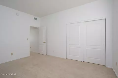 Bedroom - 529 E Wagon Bluff Dr, Tucson, AZ 85704 photo 5 of 5