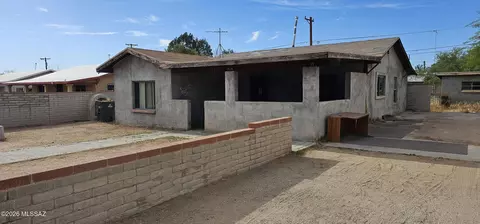 3265 E 24th St, Tucson, AZ 85713