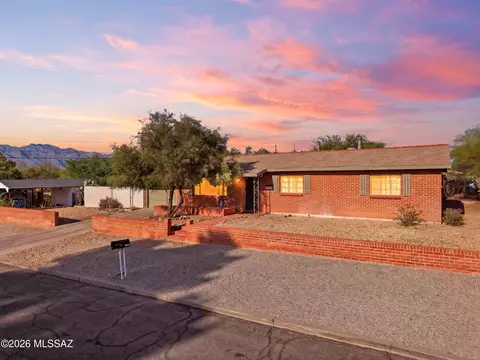 3001 Elm St, Tucson, AZ 85716
