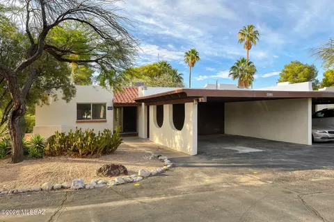 4819 N Via Entrada, Tucson, AZ 85718