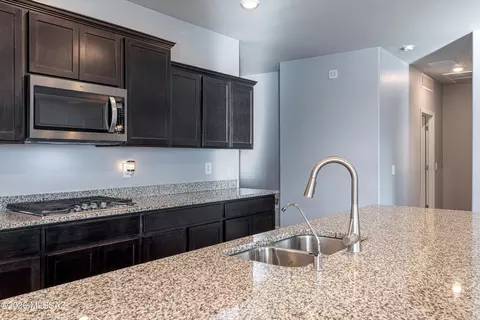 Kitchen - 954 S Grantham Ave, Vail, AZ 85641 photo 6 of 6