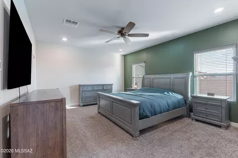 Bedroom - 954 S Grantham Ave, Vail, AZ 85641 photo 2 of 8