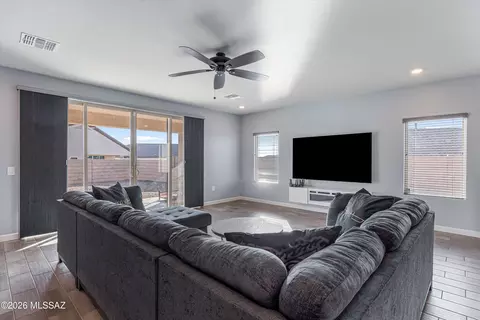 Other - 954 S Grantham Ave, Vail, AZ 85641 photo 7 of 12