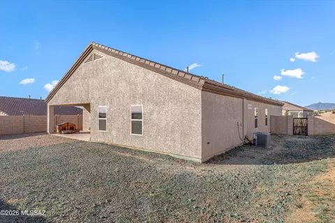 Exterior - 954 S Grantham Ave, Vail, AZ 85641 photo 6 of 7