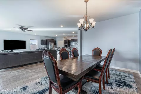 Dining - 954 S Grantham Ave, Vail, AZ 85641 photo 2 of 2