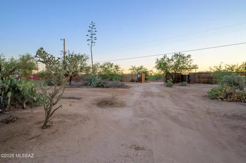 11155 S Brandywine Ln, Tucson, AZ 85736