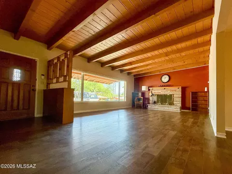 Living - 5738 E 7th St, Tucson, AZ 85711 photo 1 of 3