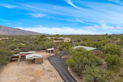 View/Area - 12220 E 5th St, Tucson, AZ 85748 photo 2 of 5