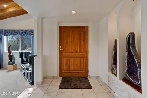 Entry Way - 12220 E 5th St, Tucson, AZ 85748 photo 2 of 4