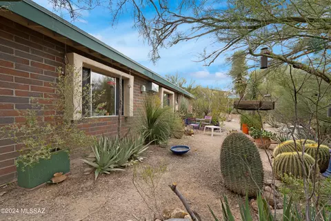 Exterior - 12220 E 5th St, Tucson, AZ 85748 photo 4 of 4