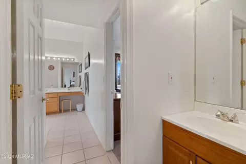 Entry Way - 12220 E 5th St, Tucson, AZ 85748 photo 3 of 4