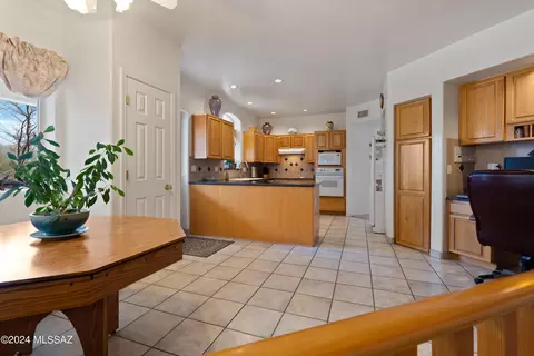 Kitchen - 12220 E 5th St, Tucson, AZ 85748 photo 3 of 5