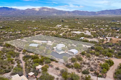 12220 E 5th St, Tucson, AZ 85748