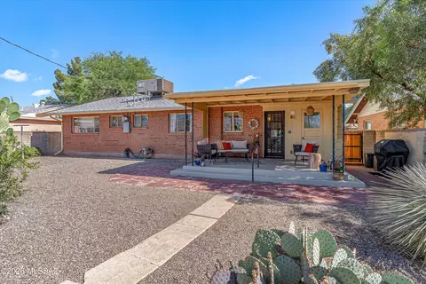 Exterior - 4727 E Hampton St, Tucson, AZ 85712 photo 2 of 4
