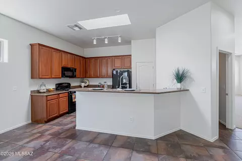 Kitchen - 13443 E Ace High Dr, Vail, AZ 85641 photo 1 of 4
