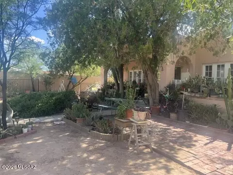 1137 N 7th Ave, Tucson, AZ 85705