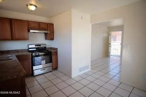 Kitchen - 345 E Delta Rd, Tucson, AZ 85706 photo 2 of 4