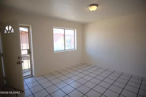 Living - 345 E Delta Rd, Tucson, AZ 85706 photo 3 of 7