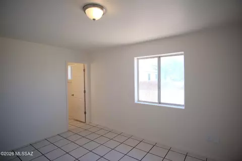 Bedroom - 345 E Delta Rd, Tucson, AZ 85706 photo 5 of 16