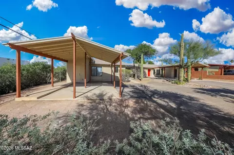 5601 E 10th St, Tucson, AZ 85711