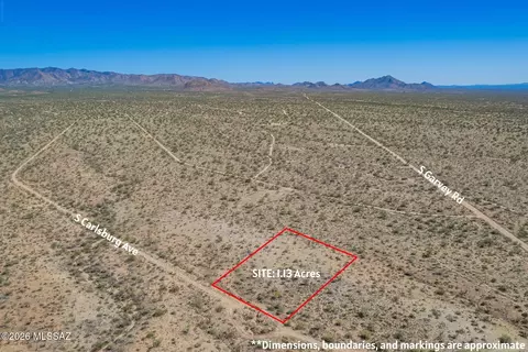 14694 S Carlsburg Ave, Tucson, AZ 85736