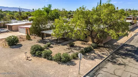 4502 E Fort Lowell Rd, Tucson, AZ 85712